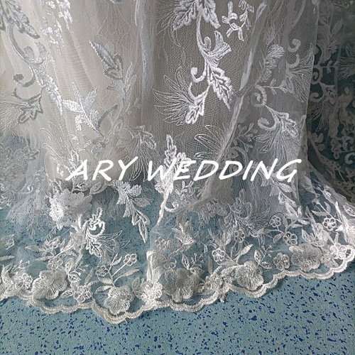 美品！花柄刺繍 薄シャンパンの色 ウエディングドレス 二次会  