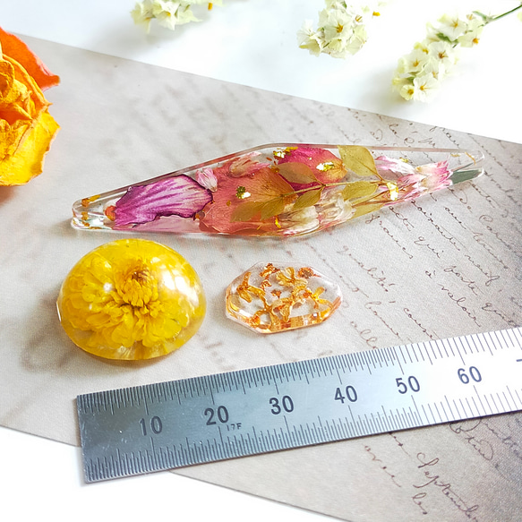 福袋SALE　〜薔薇のアクセサリ4点セット〜　赤　バラ　紫陽花キンモクセイ クリア　レジン　ドライフラワー　花　春夏秋冬 6枚目の画像