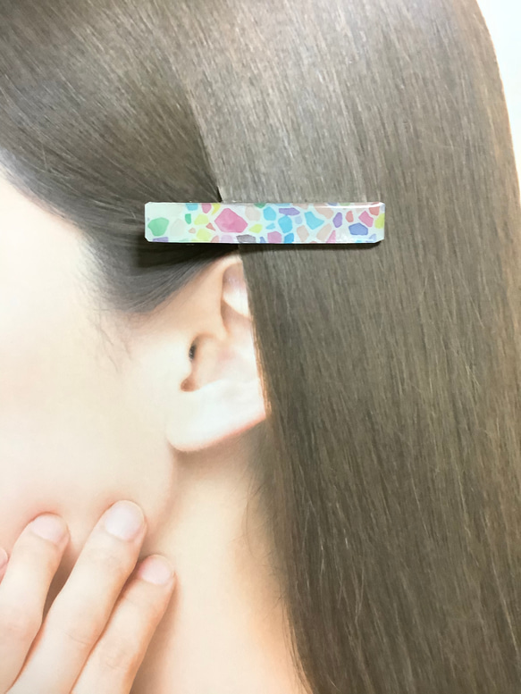 2個セット★パステルモザイクのミニヘアクリップ★濃いめ 1枚目の画像