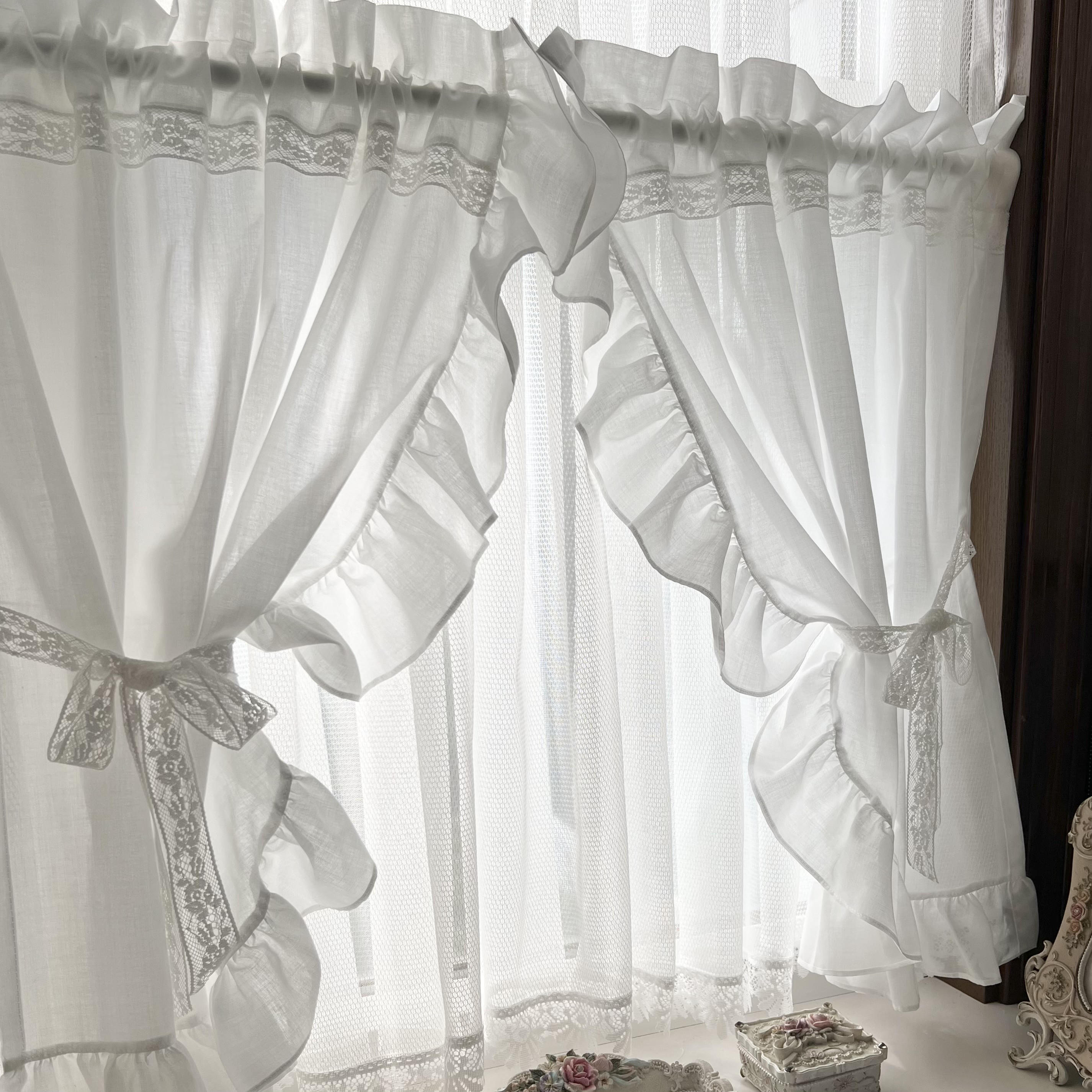 ホワイトアンティーク　クロッシェ編み　カフェカーテン