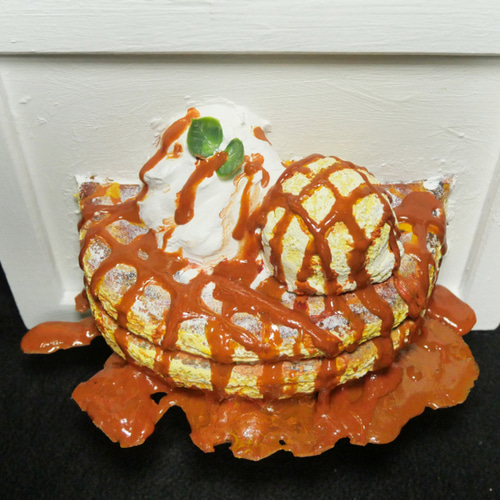 油絵 絵画 【飛び出すキャラメルパンケーキ】 絵画 HR 通販 16684504