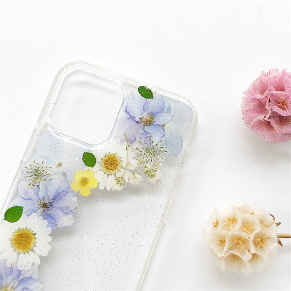 『紫陽花とかすみ草』 iPhone15Pro/SE/Xperia10IV/GALAXYS23 押し花ケース 3枚目の画像