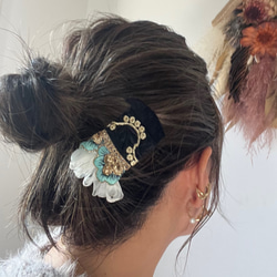 インド刺繍　バレッタ　ヘアアクセサリー　大人かわいい　シフォン 1枚目の画像