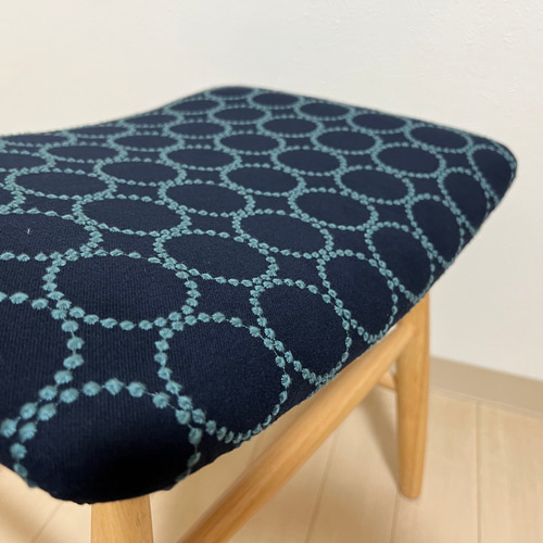 ミナペルホネン スツール タンバリン 丸脚 【 新インディゴ/ダーク