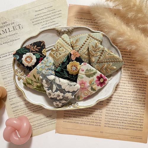 インド刺繍 パッチンピン ヘアピン mignon. 通販 16684993