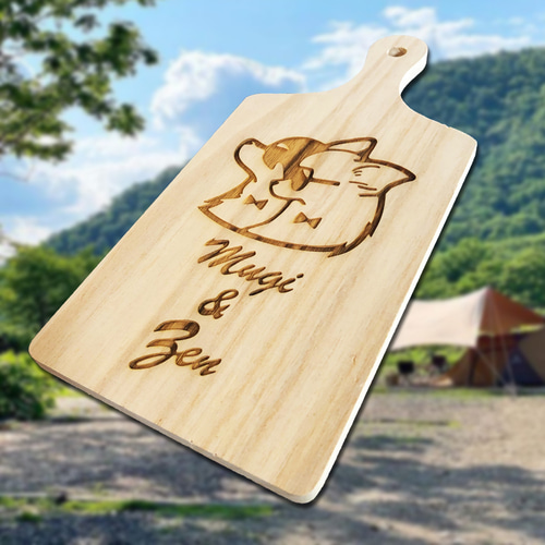 高級赤欅一枚板 オシャレカッティングボード　まな板、ハンドメイド、キャンプ用品 Amazon.co.jp: 高級赤欅一枚板 オシャレカッティングボード