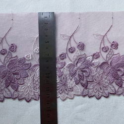 1m 広幅 美しい 花 フラワー 刺繍 チュールレース ラベンダー系 BK231003 ハンドメイド 手芸 素材 4枚目の画像