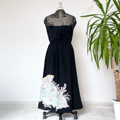着物リメイク黒留袖　ロングスカート　藤棚 着物リメイク黒留袖 ロングスカート 豪華金彩刺繍入り｜Yahoo