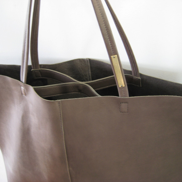 OTONA eco-bag XLサイズ ブラックベリー　本革製トートバッグ 3枚目の画像
