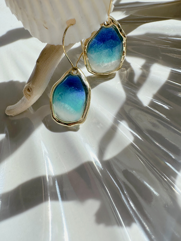 【売り切れ】海色雫 レジンイヤリング 売り切れ】海色雫 レジンイヤリング