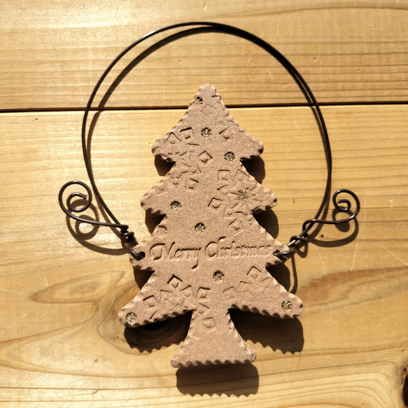 まるでクッキーのような クリスマスツリー　陶器の オーナメント　素焼き　ガーデニング　早割　リース　　ベージュ　ブラウン 5枚目の画像