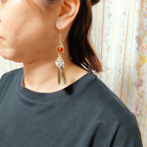 【1185】タッセルピアス•イヤリング 楽天市場】タッセル ピアス イヤリング フリンジ 金属アレルギー
