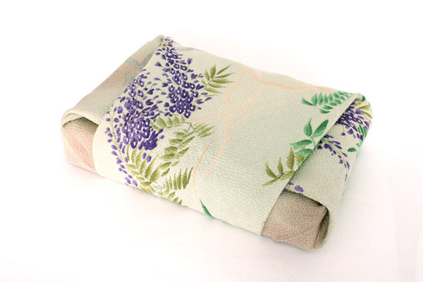 風呂敷　包み　絹100%　日本製　ギフト　お祝い　フォーマル　名作　円山応拳　藤　68cm幅　11-5302