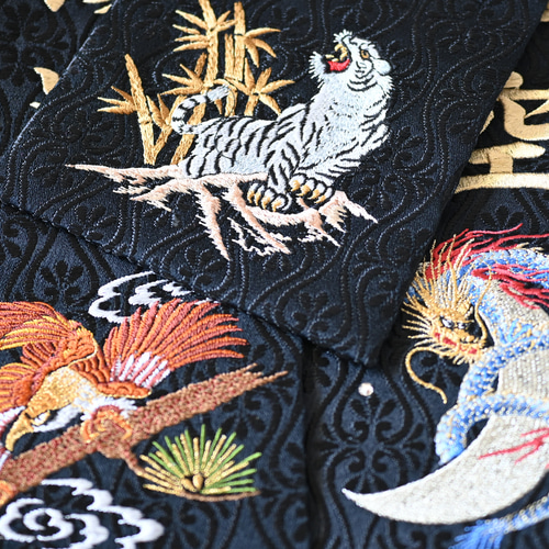 再販中 名前旗 白昇龍 金襴生地×総刺繍【名前旗スタンド付/