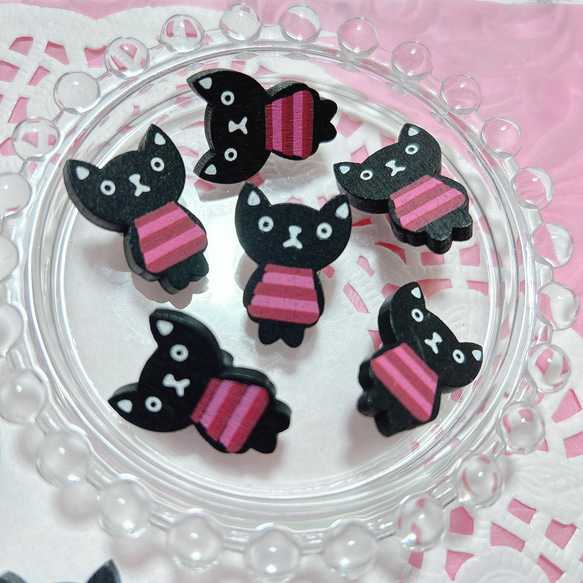 12個　猫　黒猫　洋服　立ち猫　木　ボタン　ウッドボタン　アモール 3枚目の画像