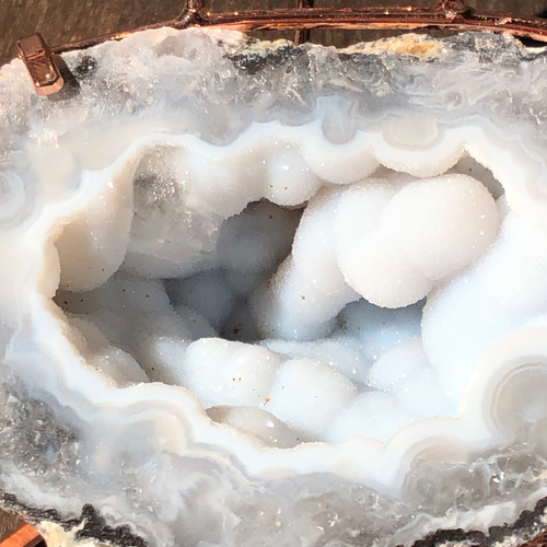 トレジャー瑪瑙 ドゥルージーアゲート 聚宝盆 雪模様 ピンクシュガー