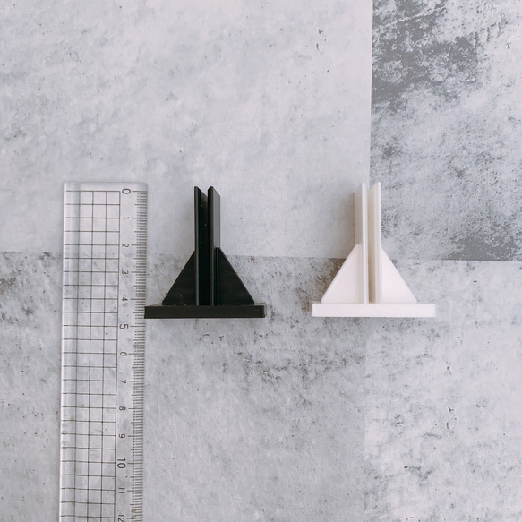 極小！？まな板立て　白&黒　3dプリンター　モノクロ 4枚目の画像