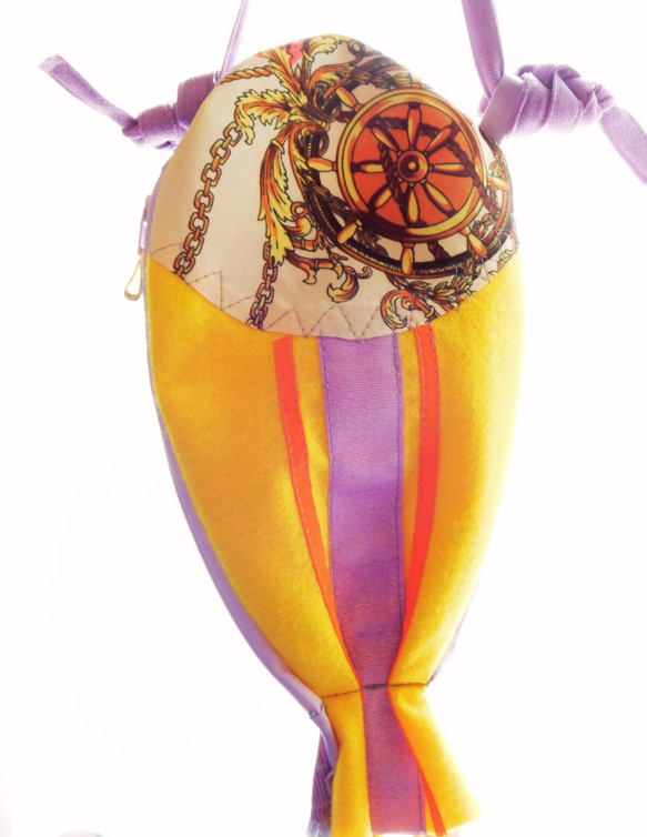 わくわくウォーキング　楽しく歩く　魚のサコッシュ　黄色×薄紫 2枚目の画像