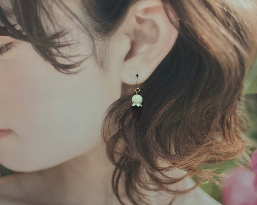 ☆本象牙ピアス（鈴蘭）14kgf使用 ※A-121 ピアス（フック・チェーン