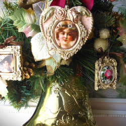 美しい貴婦人の肖像画とローズの木製クリスマスオーナメント、ギフトタグ【３枚セット） 5枚目の画像