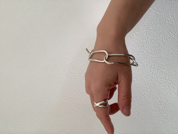 『silver950 bone bracelet 』シルバー　ブレスレット　バングル　贈り物　ご褒美に。ボリューム　 8枚目の画像