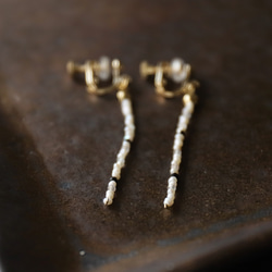 蠕蟲（月光石、黑色尖晶石）耳環 [14kgf]/耳環 (#1094/#1095) 第16張的照片