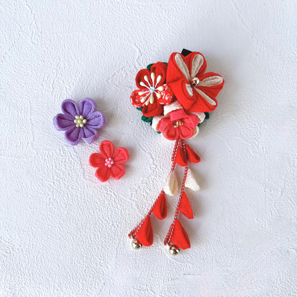 オーダー完成品です。つまみ細工 髪飾り ヘアクリップ megumiさまオーダー品 つまみ細工 髪飾り 七五三 ヘアクリップ・バナナ