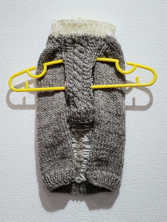 犬服♪アラン模様の編み込み手編みセーター(Sサイズ)エル・ウエーブオリジナル 2枚目の画像