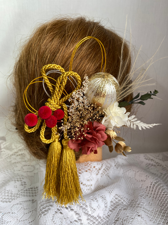 ドライフラワー髪飾り　プリザーブドフラワー　ヘッドドレス　水引　タッセル　結婚式　成人式　卒業式　 2枚目の画像