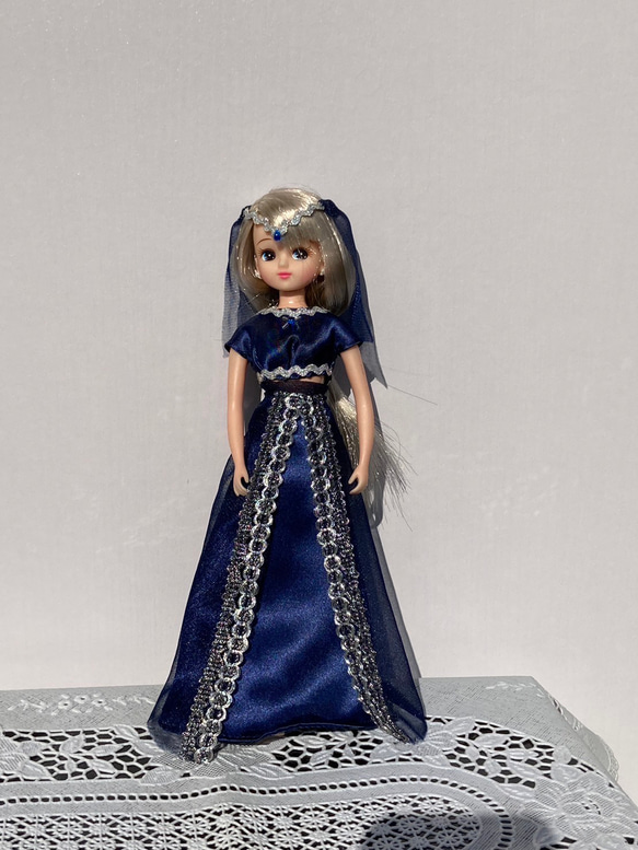 SILKE製 ネイビー花柄ドレス人形 リカちゃん用きせかえ服 〜アラビアンドレス・ネイビー〜 おもちゃ