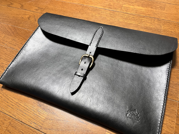 手作りレザー ノートパソコンケース MacBook Pro・Airに最適！本革のノートパソコンケース PCケース 手作り