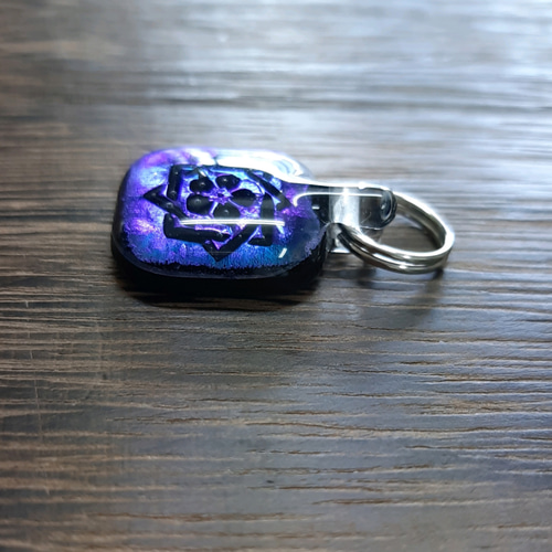 きらめくガラス ストラップ ペンダントトップ ペンダントトップ  