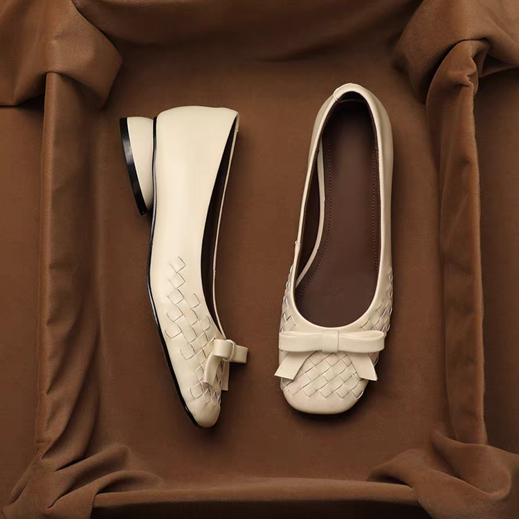 お仕事やお出かけでも疲れない。リボン パンプス ローヒール フラットシューズ レディース ぺたんこ 通勤 革靴 25.5