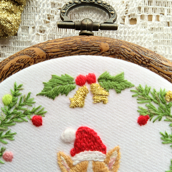 コーギーのクリスマス刺繍フレーム 4枚目の画像