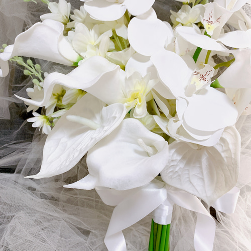 アーティシャルフラワー　ブーケ　胡蝶蘭　ホワイト　パールブーケ　結婚式 胡蝶蘭 バレリーナブーケ ウェディングブーケ アーティシャル