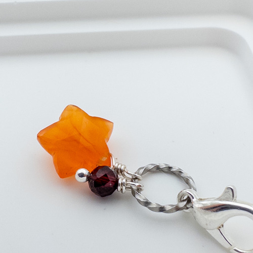 専用JB299★高級 オレンジS0.98ct D K18 チャーム 鑑付 専用JB299☆高級 オレンジS0.98ct D K18 チャーム 鑑付