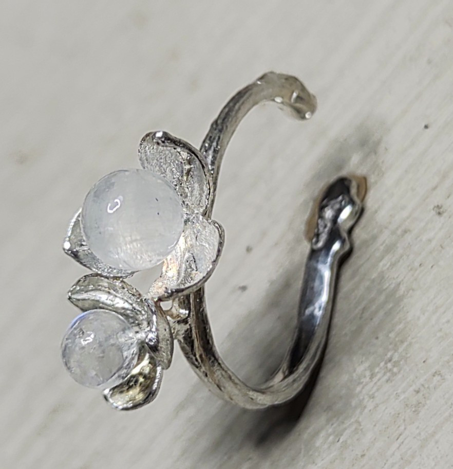 ツルウメモドキ2輪＊925イヤーカフ