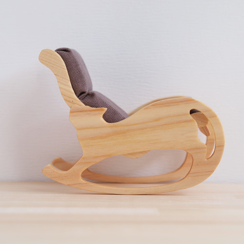 ミニチュア家具》猫シルエット ロッキングチェア ミニチュア 家具