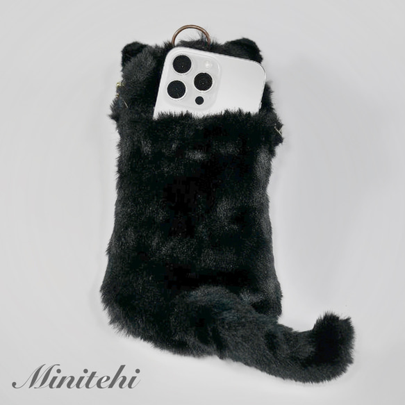 ぬいぐるみみたいな 猫のスマホポシェット　ホルダー　黒ねこ　猫雑貨　猫グッズ　リアル　スマホショルダー　スマホホルダー ぬいぐるみみたいな 猫のスマホポシェット　ホルダー　黒ねこ　猫雑貨　猫グッズ　リアル　スマホショルダー　スマホホルダー D1689770050(12870円)