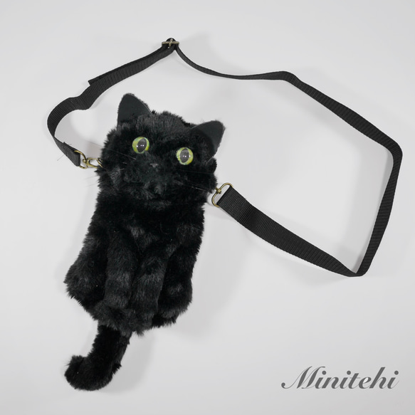 ぬいぐるみみたいな 猫のスマホポシェット　ホルダー　黒ねこ　猫雑貨　猫グッズ　リアル　スマホショルダー　スマホホルダー ぬいぐるみみたいな 猫のスマホポシェット　ホルダー　黒ねこ　猫雑貨　猫グッズ　リアル　スマホショルダー　スマホホルダー D1689770050(12870円)