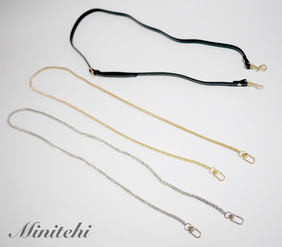 ぬいぐるみみたいな 猫のスマホポシェット　ホルダー　黒ねこ　猫雑貨　猫グッズ　リアル　スマホショルダー　スマホホルダー ぬいぐるみみたいな 猫のスマホポシェット　ホルダー　黒ねこ　猫雑貨　猫グッズ　リアル　スマホショルダー　スマホホルダー D1689770050(12870円)