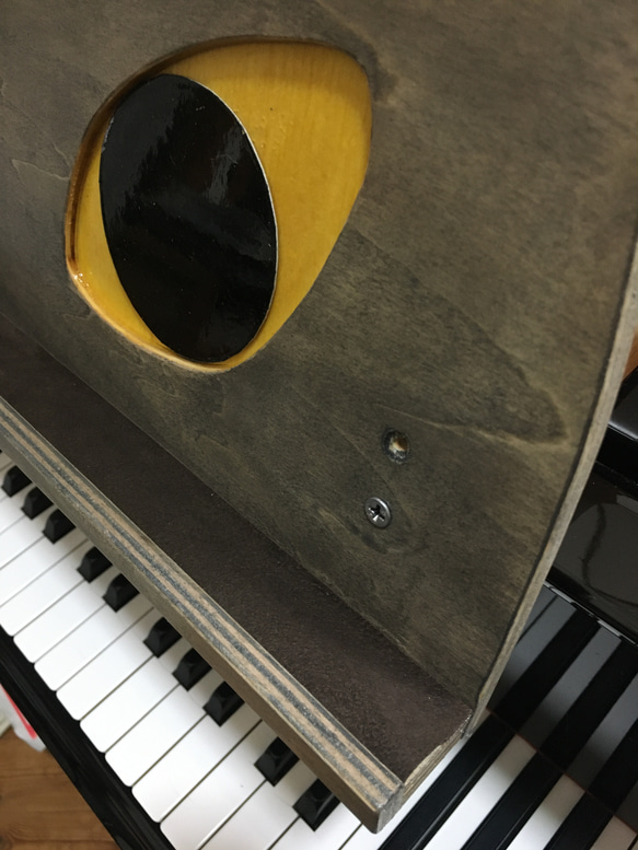 グランドピアノ用補助譜面台　限定製作「ニャア専用（まんまる目）」 7枚目の画像