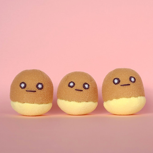 鈴カステラのぬいぐるみ ぬいぐるみ くろまるファクトリー 通販