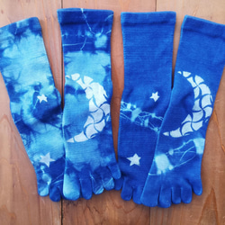 〘受注生産〙藍染め wild silk&organic moon socks*2set sale有✡月波5本指靴下 温活 1枚目の画像
