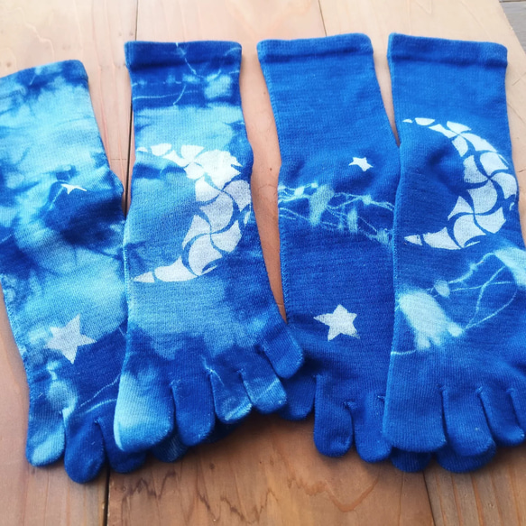 〘受注生産〙藍染め wild silk&organic moon socks*2set sale有✡月波5本指靴下 温活 4枚目の画像