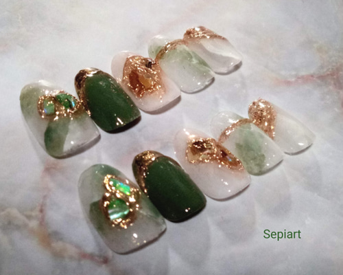 グリーンニュアンス ネイルチップ 2269c994fff34274ed85d23088f4a6