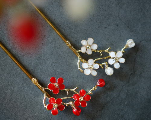 【みっちゃんさま専用】flua 花びらかんざし【2点セット】 2b2e0b265bb0c3f118654ead36a69a