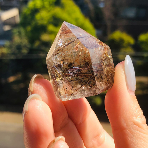 天然石　ルチルクオーツ　ポイント 楽天市場】【特選品質 レア一点物】ルチルクォーツ ポイント