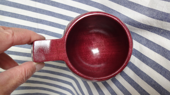 紫心勳章雕刻咖啡杯。 第6張的照片
