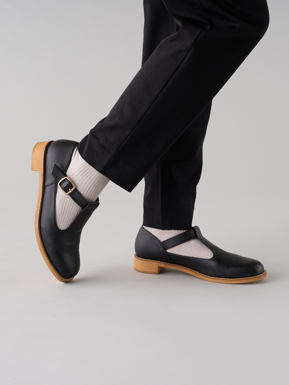 Tストラップシューズ （リサイクル素材）黒、Dブラウン 8枚目の画像